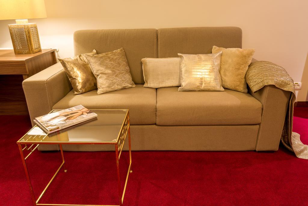 Hotel Boutique Belvedere Sinaia Luaran gambar