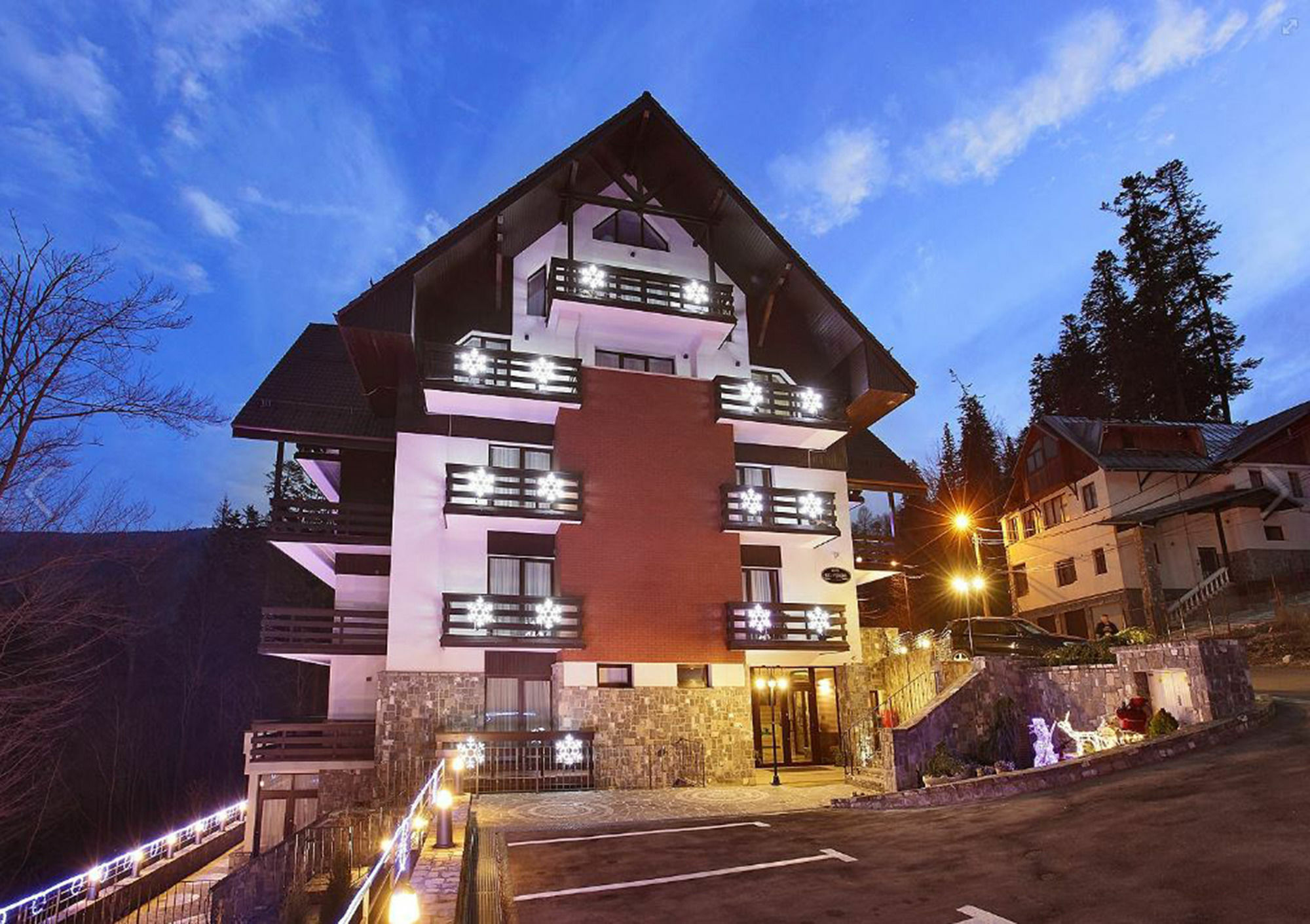 Hotel Boutique Belvedere Sinaia Luaran gambar
