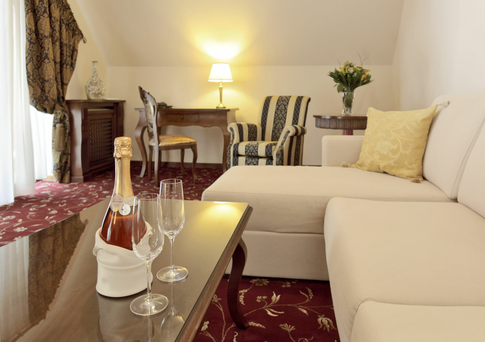 Hotel Boutique Belvedere Sinaia Luaran gambar